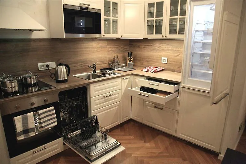 Spacious Designer Apartments Prague